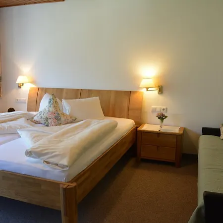 Haus Tirolerland 3* מאיירהופן