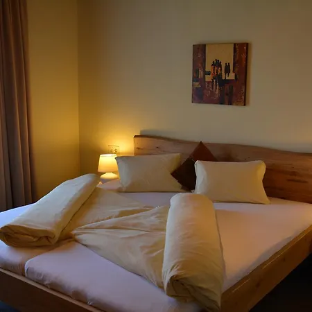 Haus Tirolerland 3* מאיירהופן